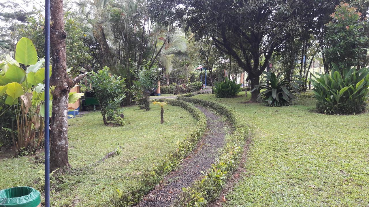 Cerro Chato Ecolodge La Fortuna Exterior photo